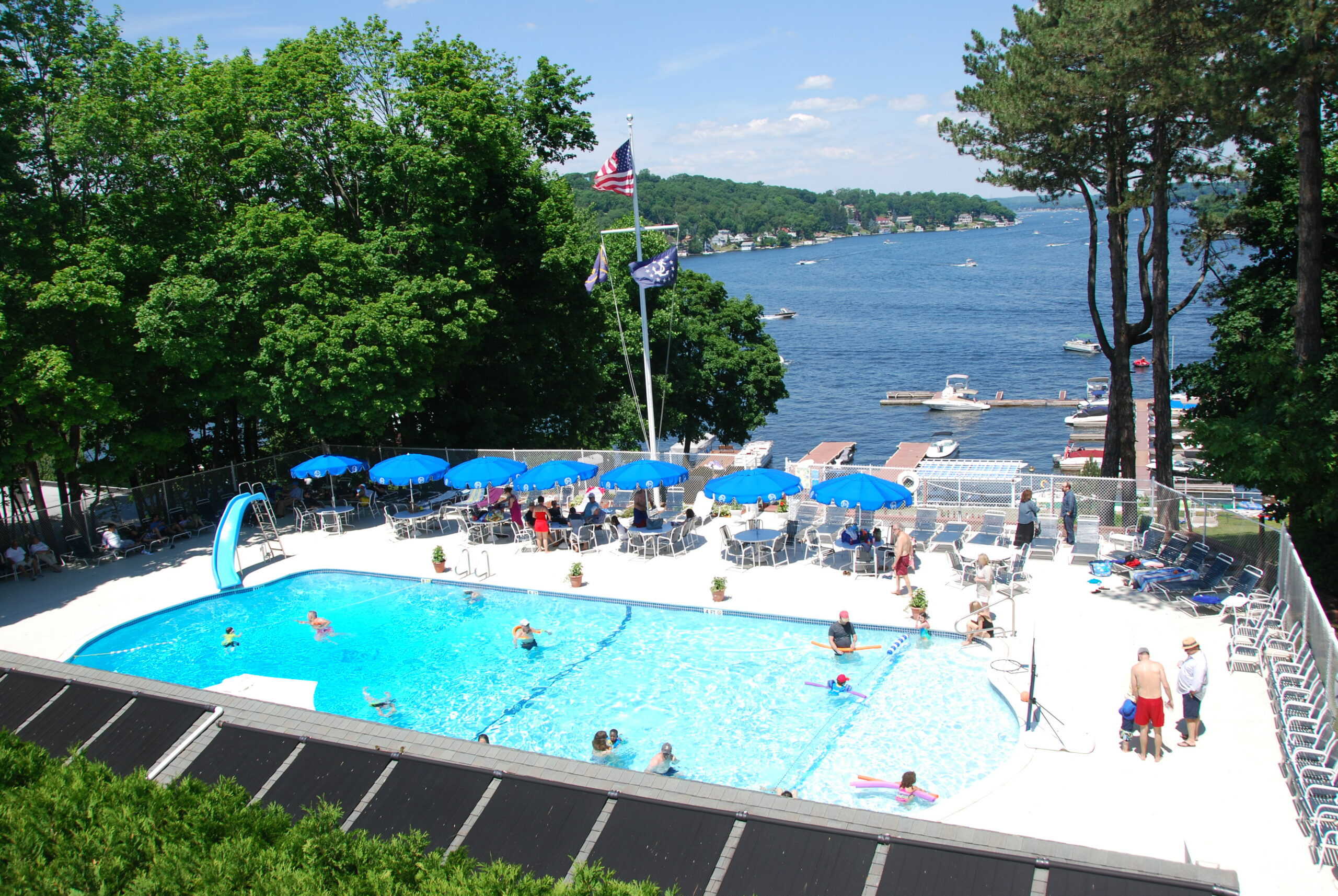 yacht clubs with pools near me